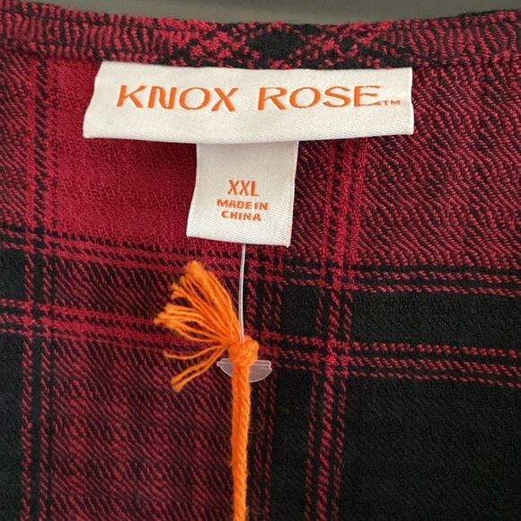 Knox Rose Festive Holiday Christmas Ruby Plaid Black V-neck Button Front Dress - Picture 4 of 11